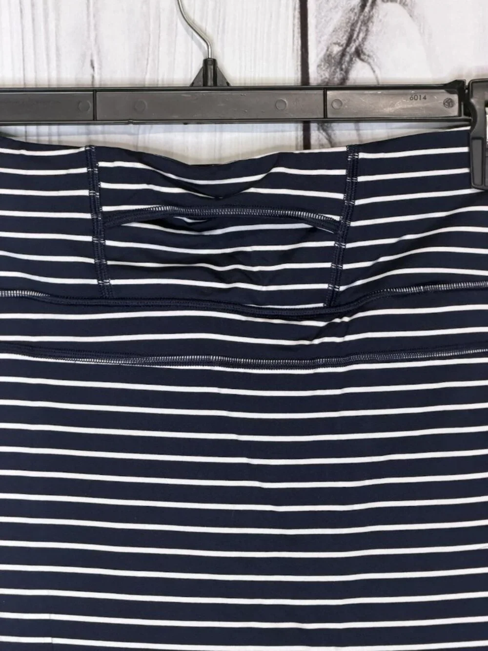 Athleta Stripe Stealth TruCool Skirt Skort Navy Blue White 210121 Size Large